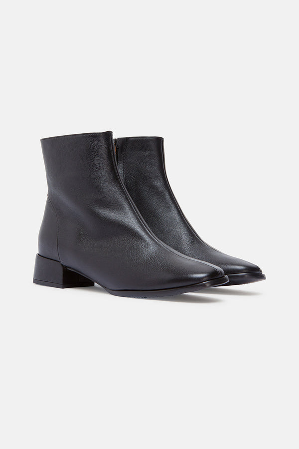 Bieldo Negro Ankle Boots