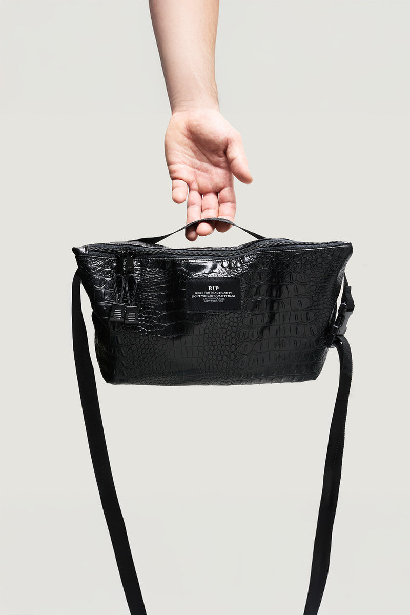 Fannypack Crossbody Black Coco Vegan Leather