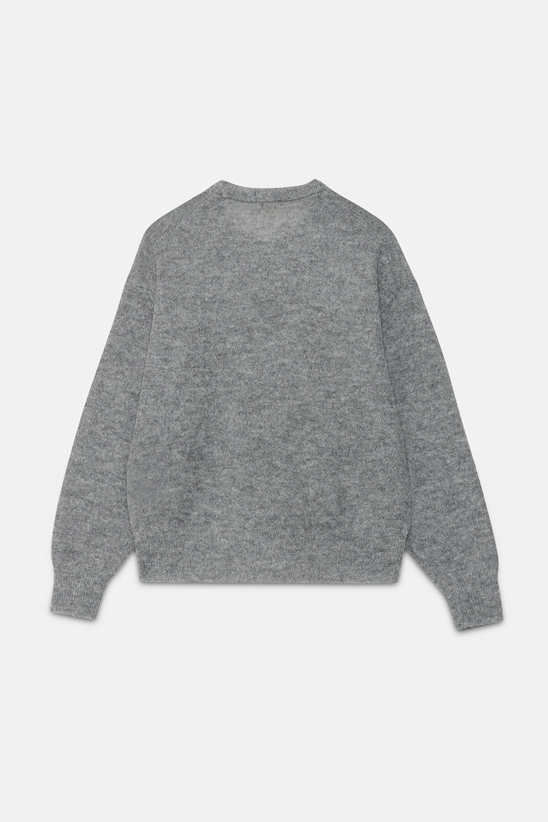 Long-sleeved crew-neck pullover