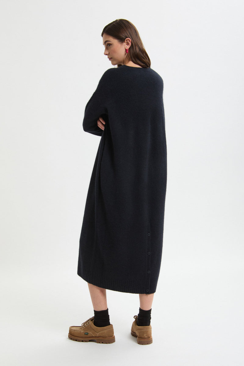 Round Longsleeve Dress