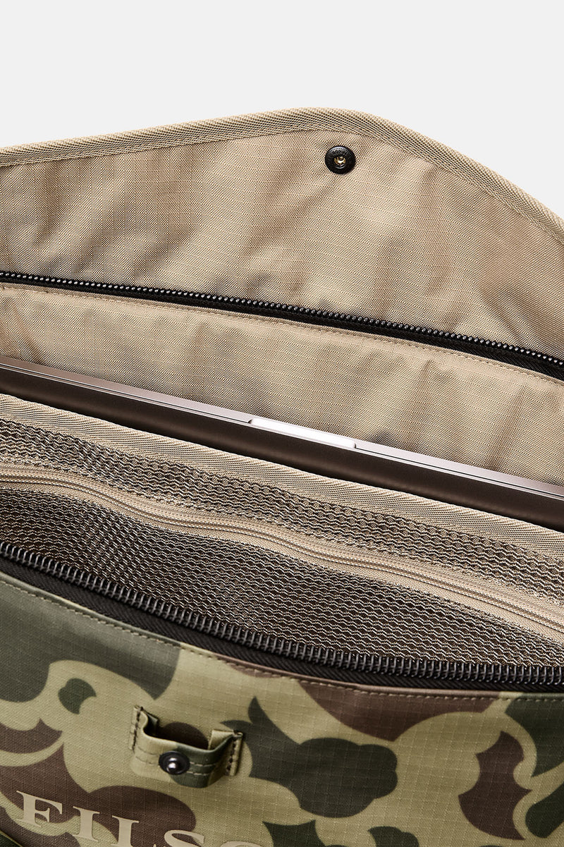 ALL-WEATHER TOTE BAG