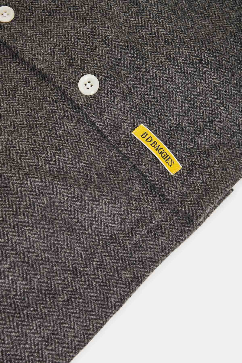 Long-sleeved overshirt
