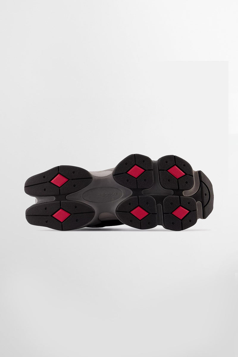 9060 Shoes