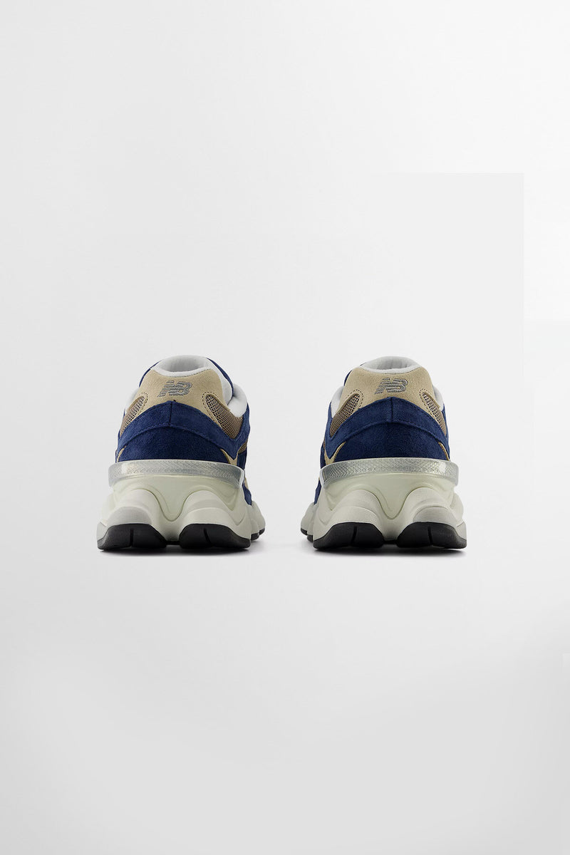 9060 Shoes