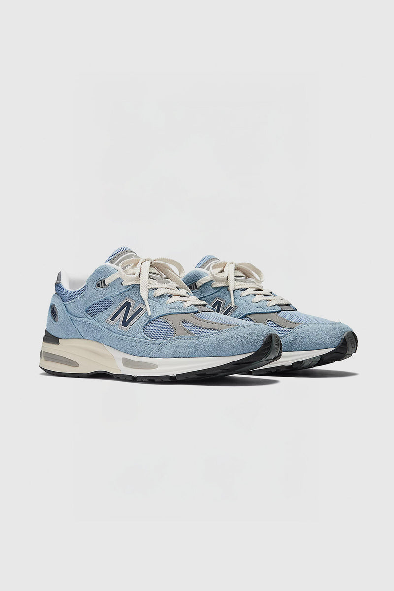 Sneakers Made in UK 991v2