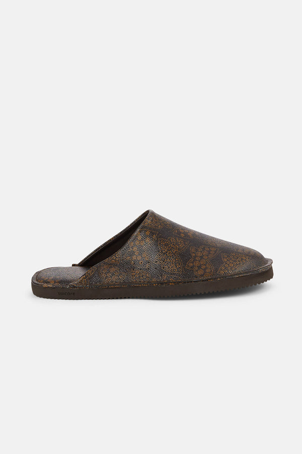 Brown PVC slippers