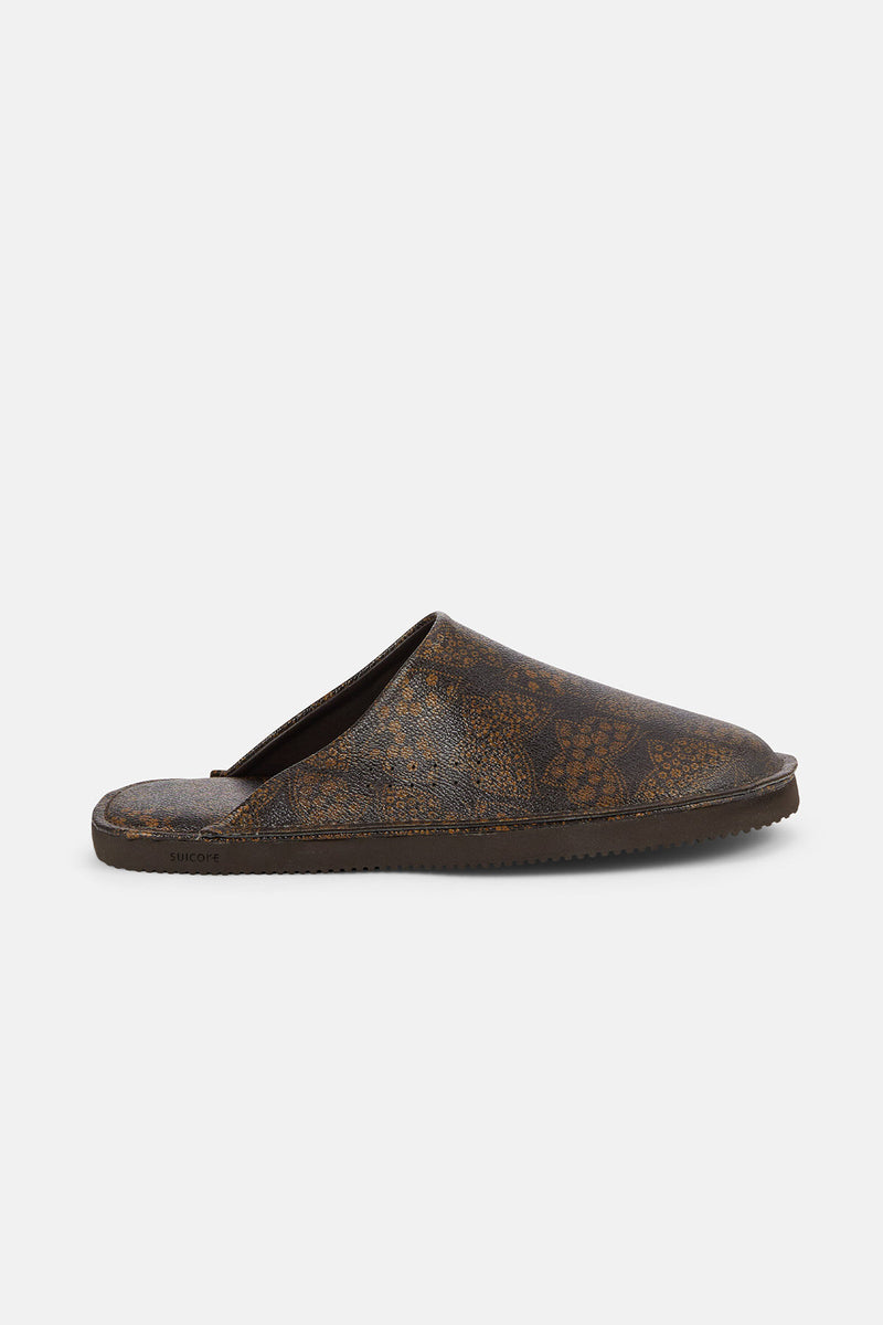 Brown PVC slippers